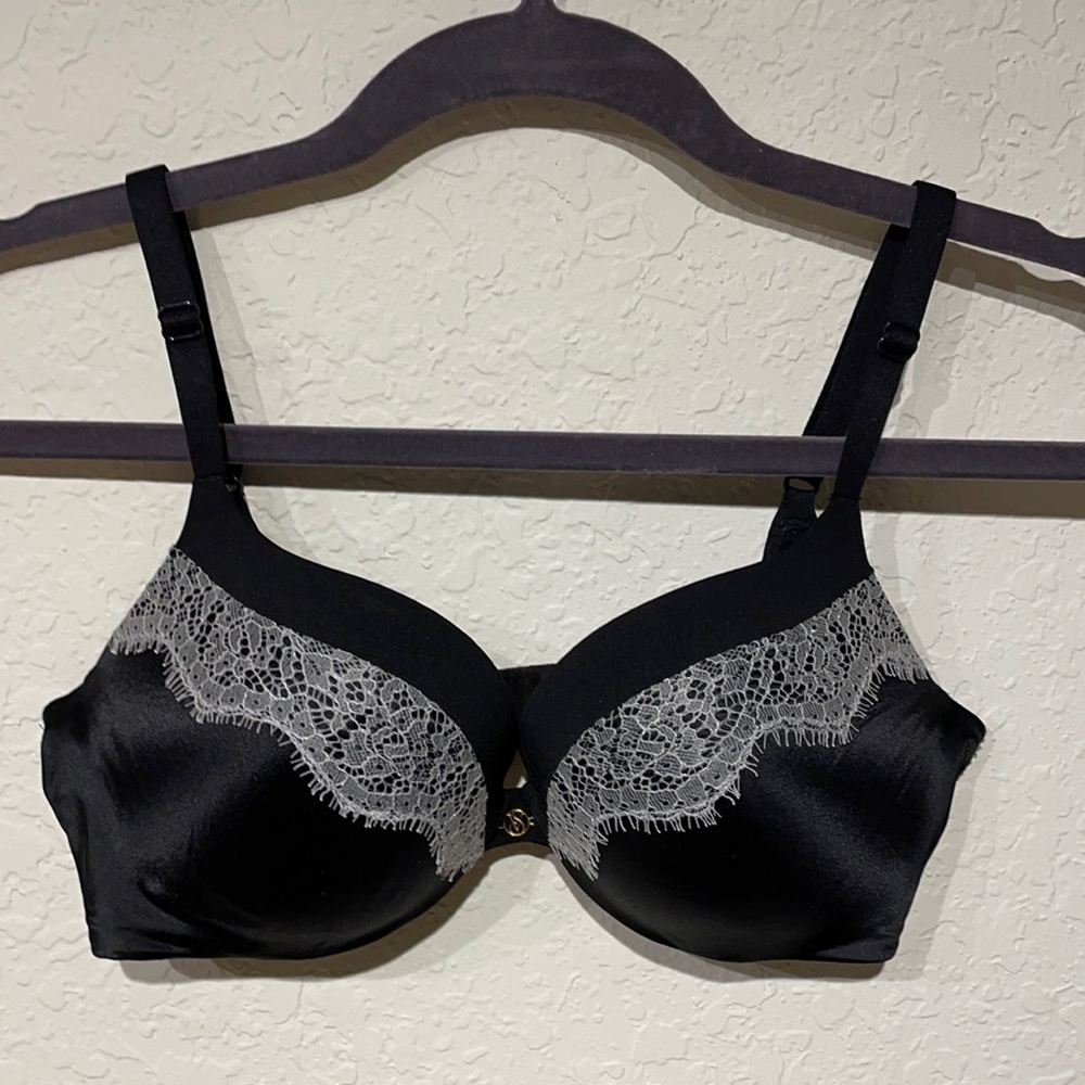 VS push up bra